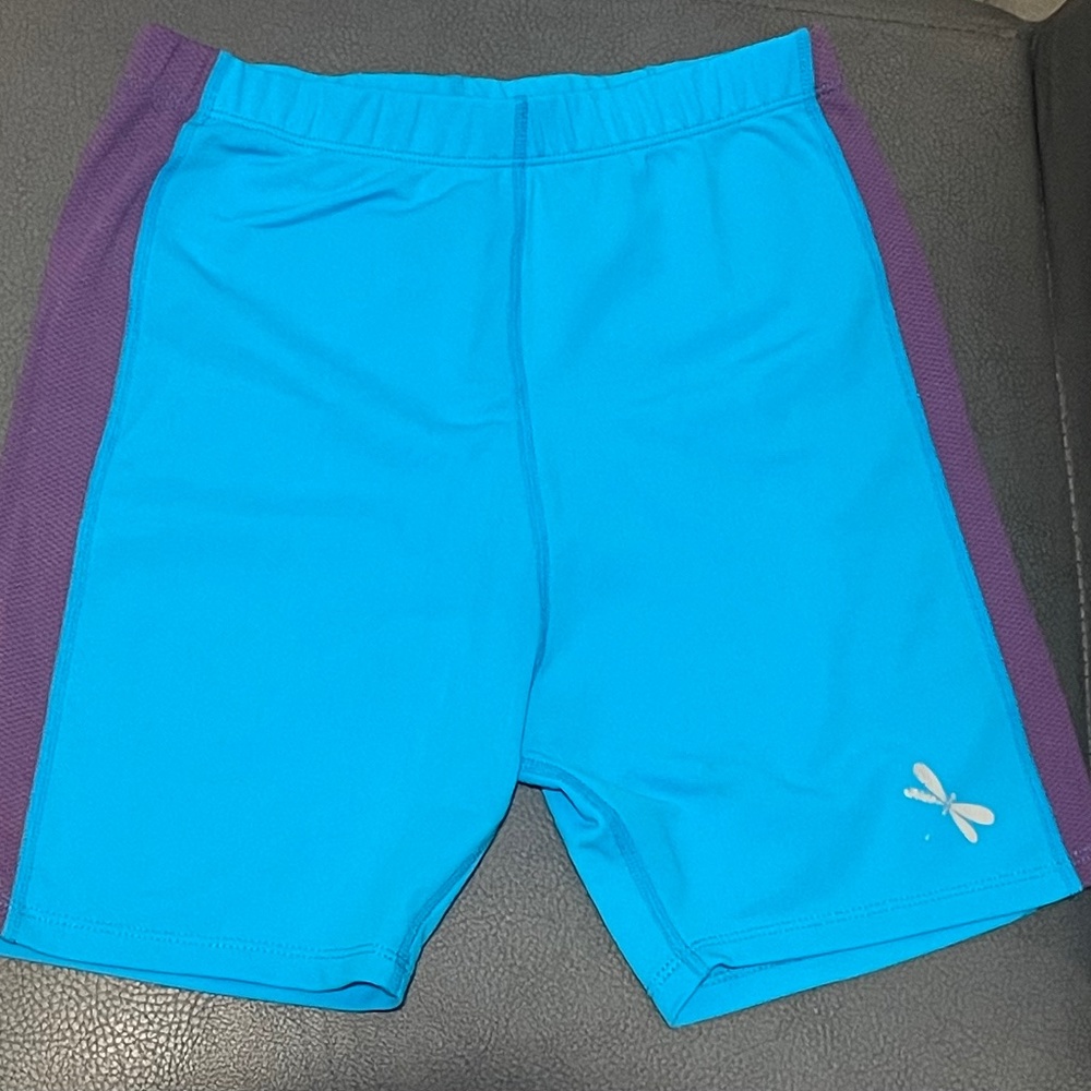Dragonwinggirl shorts M 10/12